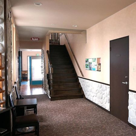 Petit Hotel Blaneneige Nakafurano Buitenkant foto