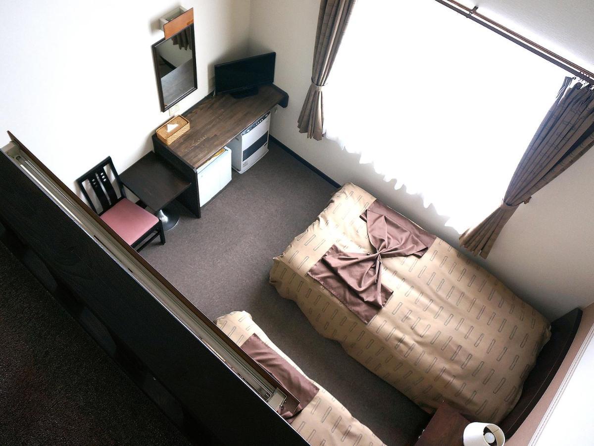 Petit Hotel Blaneneige Nakafurano Buitenkant foto