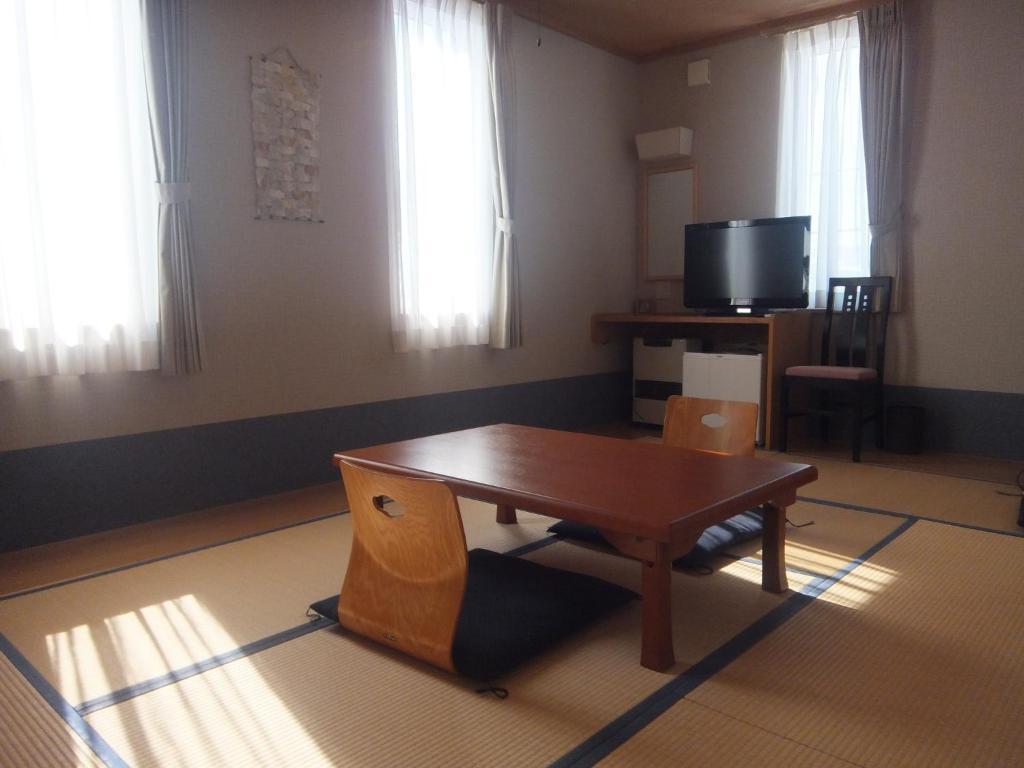 Petit Hotel Blaneneige Nakafurano Buitenkant foto